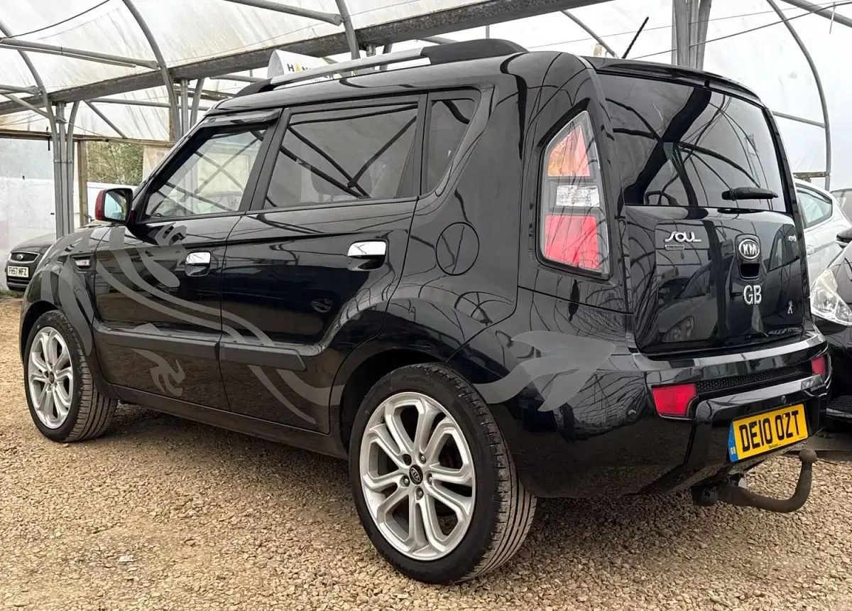 Used Kia Soul 126 HP (92 kW) 2010 Black SUV