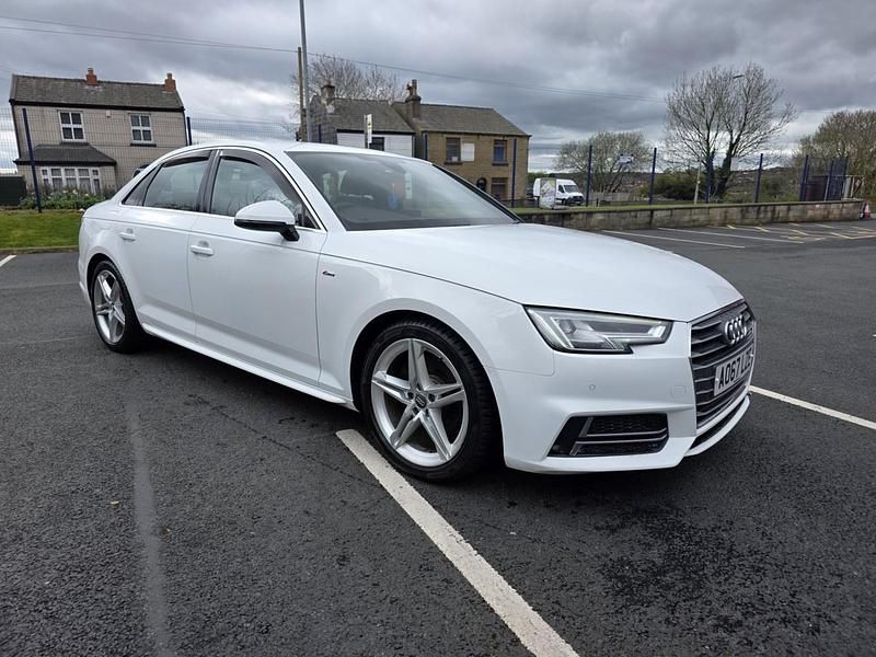 Used Audi A4 S-Line 150 HP (110 kW) 2017 White Sedan