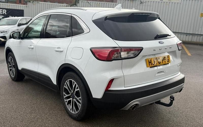 Used Ford Kuga Titanium 150 HP (110 kW) 2020 White SUV