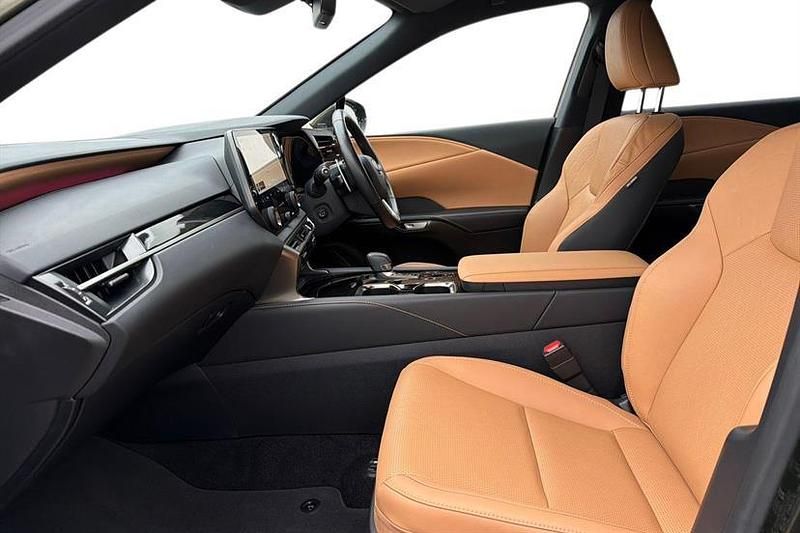 Used Lexus RX450h+ 309 HP (227 kW) 2024 Green SUV