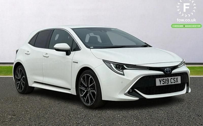 Used 2022 Toyota Corolla Hatchback | £13,799 (Good price) - Image 1/4