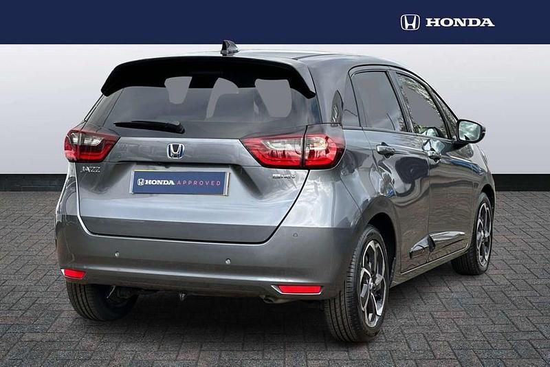 Used Honda Jazz Hybrid 109 HP (80 kW) 2022 Grey Hatchback