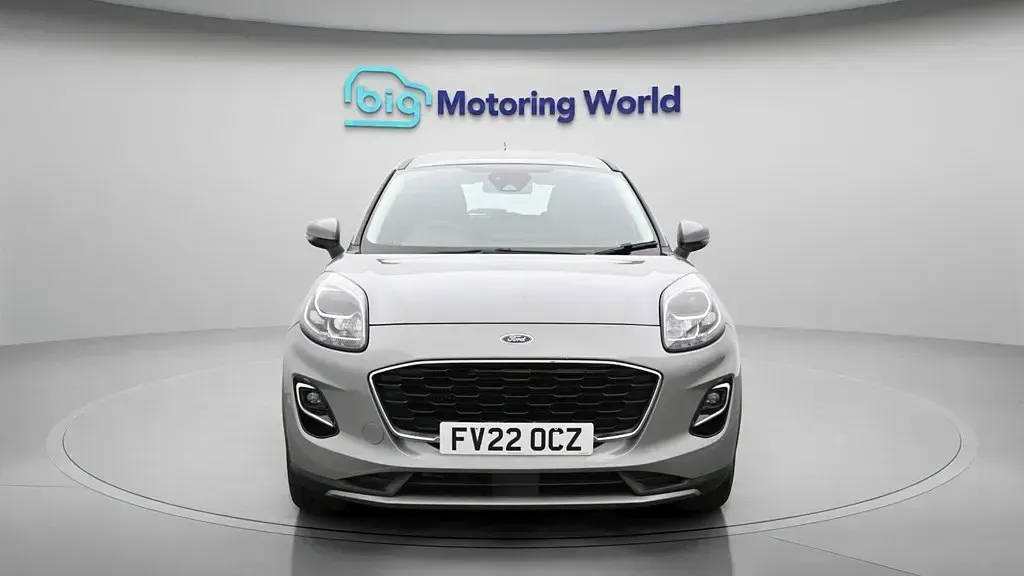 Gebraucht Ford Puma Titanium 125 PS (91 kW) 2022 Silber SUV