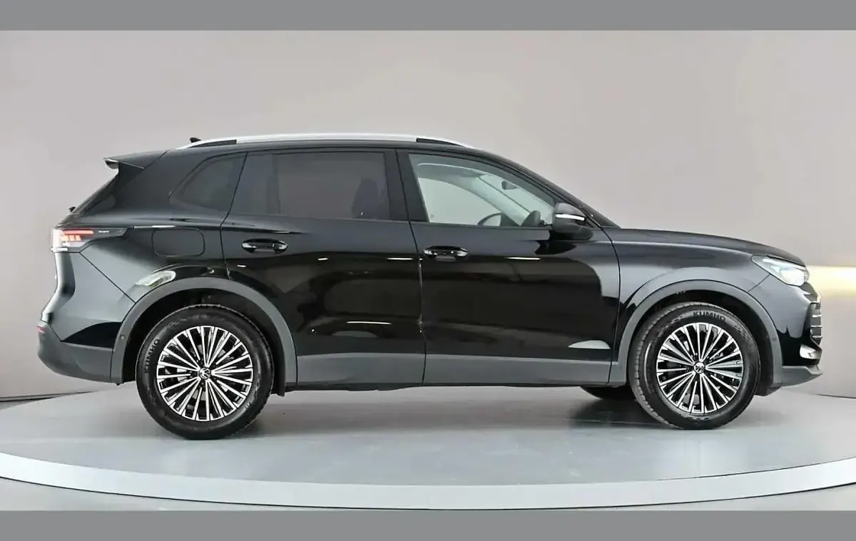 Used VW Tiguan Match 147 HP (108 kW) 2025 Black SUV