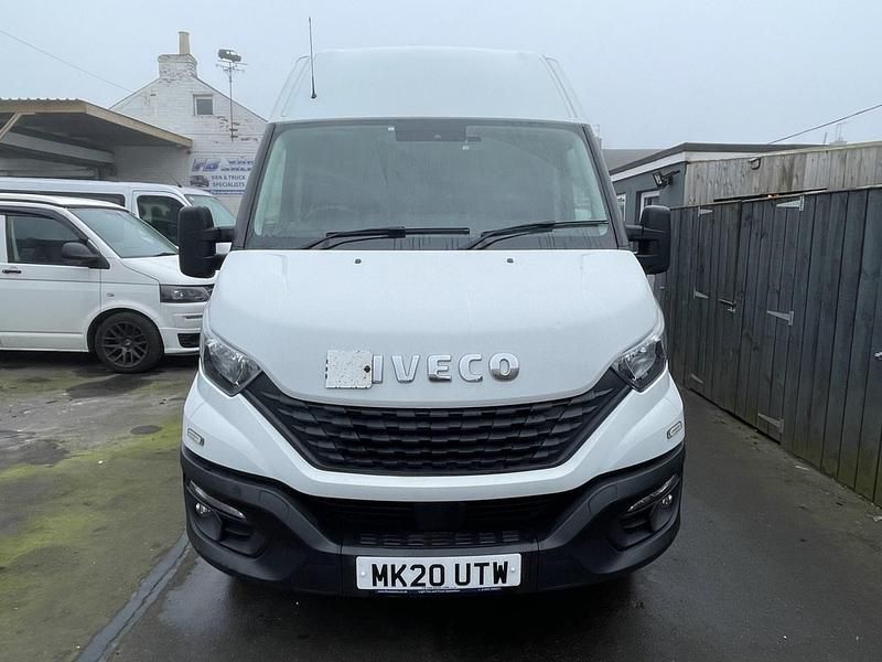 Used Iveco Daily 180 HP (132 kW) 2020 White