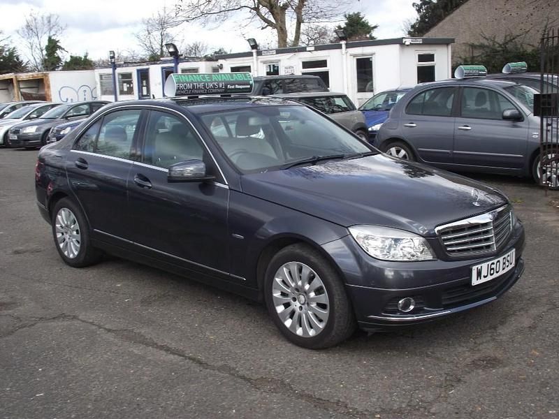 Used Mercedes C220 Elegance 170 HP (125 kW) 2010 Grey Sedan