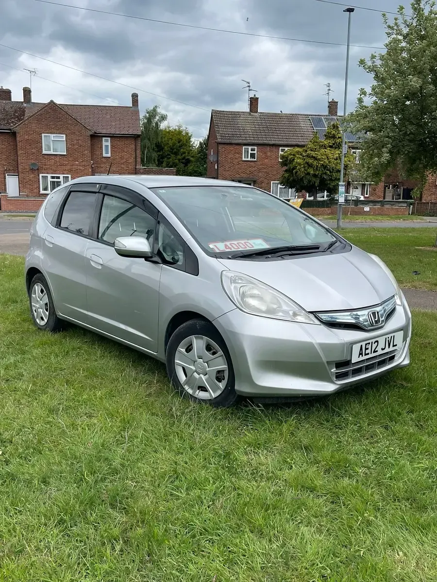 Used Honda Fit 2012 Silver Hatchback