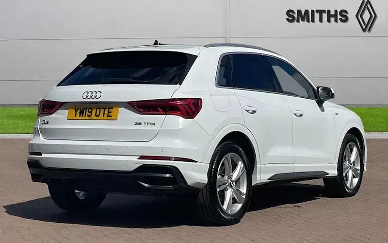 Used Audi Q3 S-Line 150 HP (110 kW) 2023 SUV