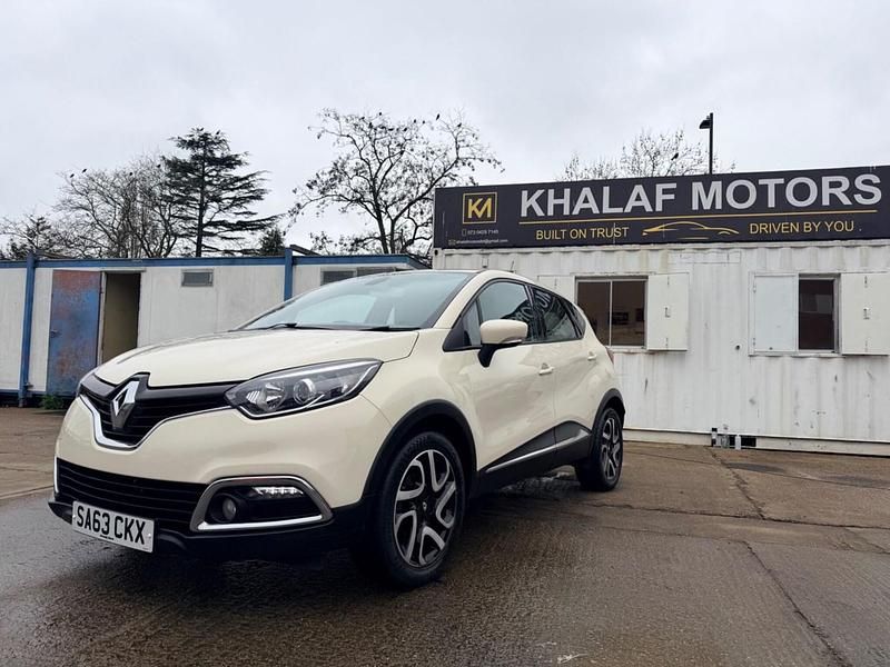 Used Renault Captur Dynamique 90 HP (66 kW) 2013 Black SUV