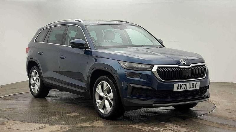 Petrol blue metallic Used 2021 Skoda Kodiaq SE L SUV | £23,993 (Fair price) - Image 1/4
