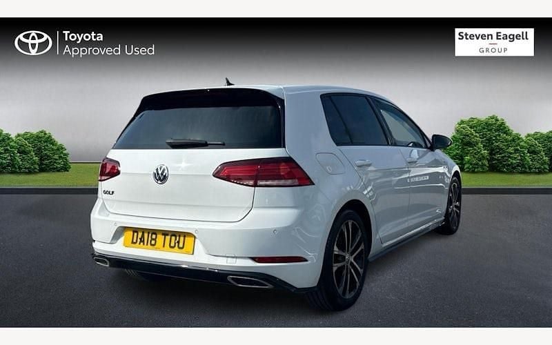 Used VW Golf VII R-line 150 HP (110 kW) 2019 Hatchback