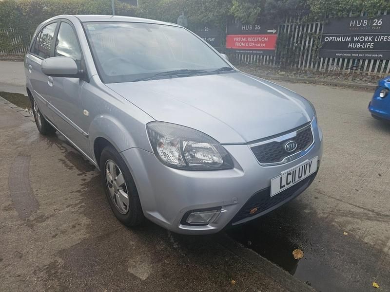 Silver Used 2011 Kia Rio 2 Hatchback | £990 (Super price) - Image 1/4