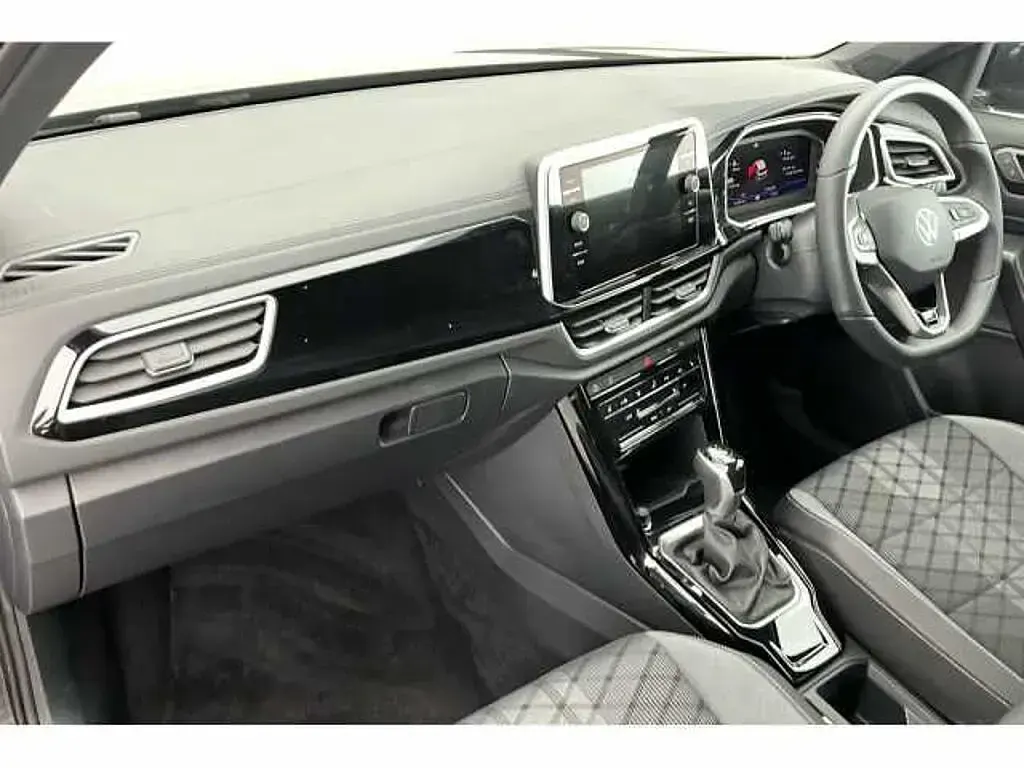 Usado VW T-Roc R-line 150 HP (110 kW) 2025 Preto SUV