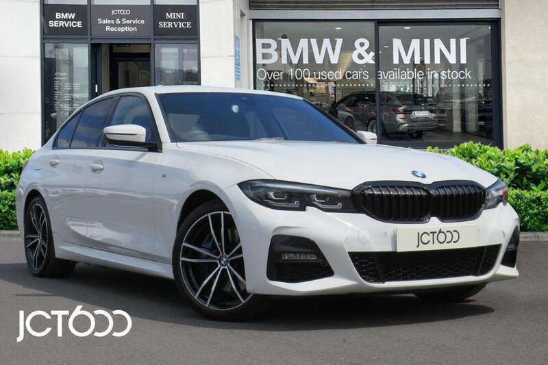 White Used 2021 BMW 330e M Sport Sedan | £19,000 (Fair price) - Image 1/4