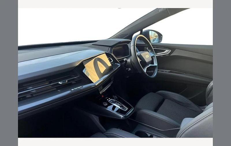 Used Audi Q4 e-tron S-Line 125 kW (170 HP) 2022 Blue SUV