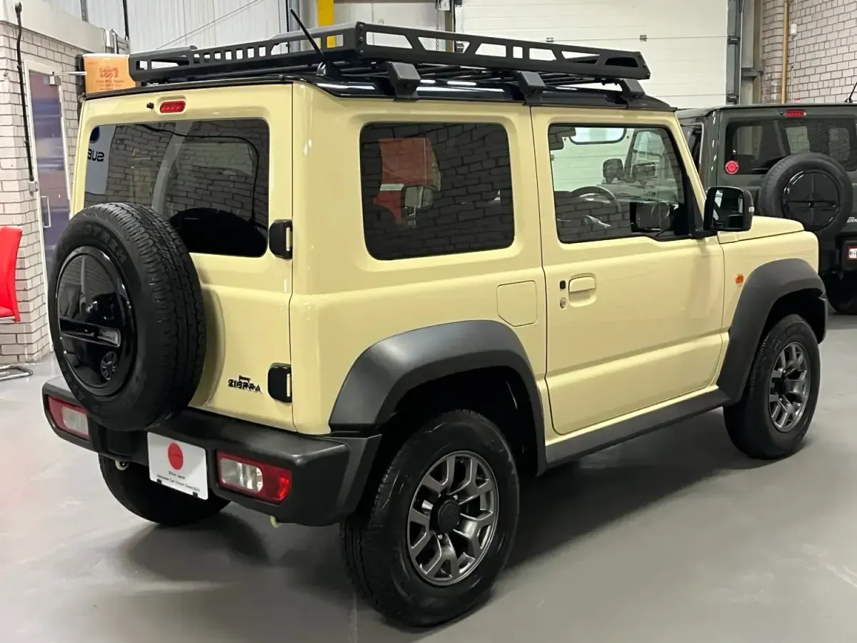 Używany Suzuki Jimny SZ5 2024 Biały SUV
