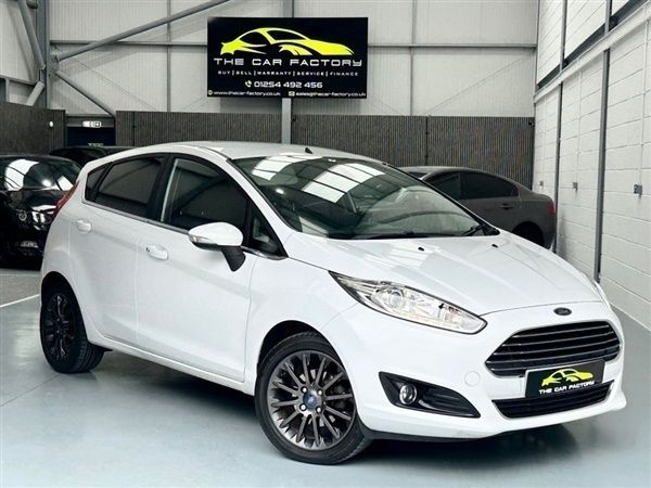White Used 2013 Ford Fiesta Titanium X Hatchback | £4,985 (Fair price) - Image 1/1