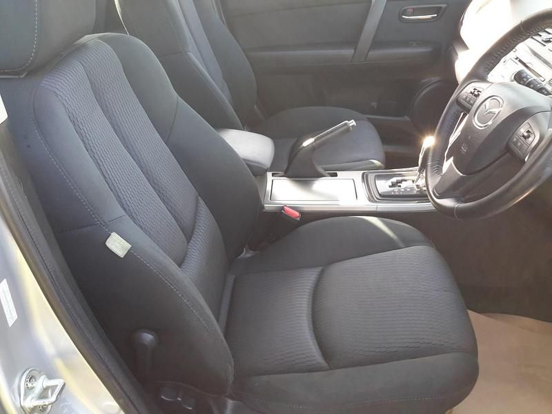 Used Mazda 6 155 HP (114 kW) 2012 Bright silver Hatchback