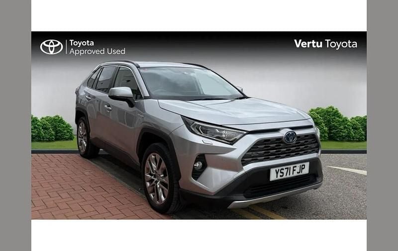 Used Toyota RAV4 Hybrid 218 HP (160 kW) 2022 Silver SUV