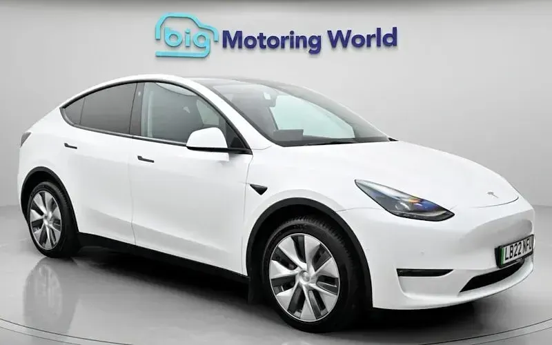 Used Tesla Model Y Long Range AWD 378 kW (514 HP) 2022 SUV