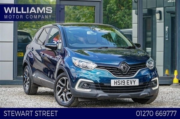Blue Used 2019 Renault Captur Iconic SUV | £9,990 (Good price) - Image 1/1