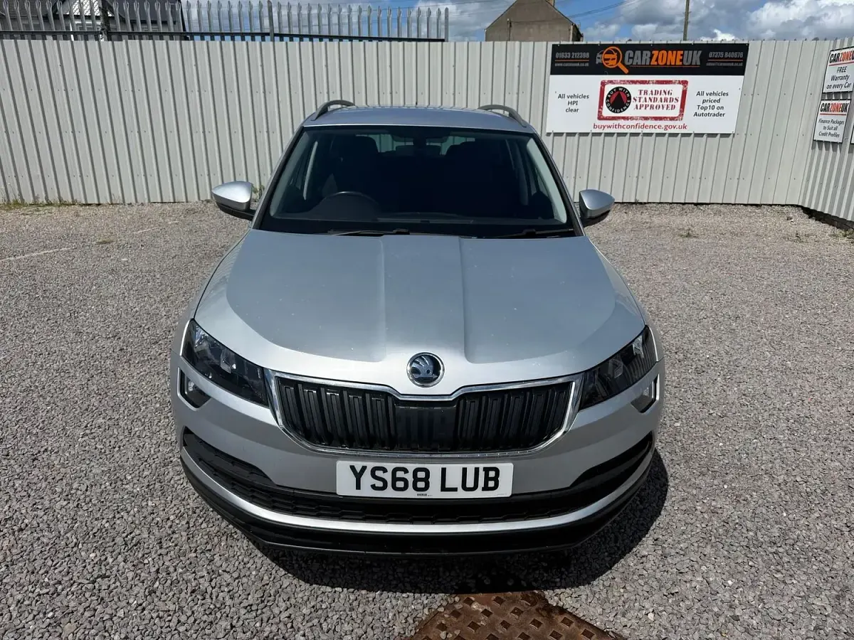 Used Skoda Karoq SE 116 HP (85 kW) 2018 Silver SUV