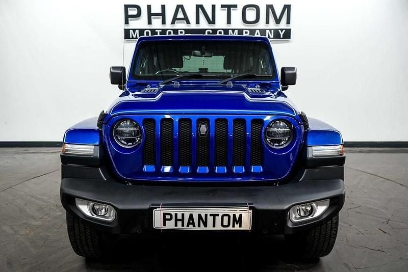 Used Jeep Wrangler Sahara 200 HP (147 kW) 2019 Blue SUV