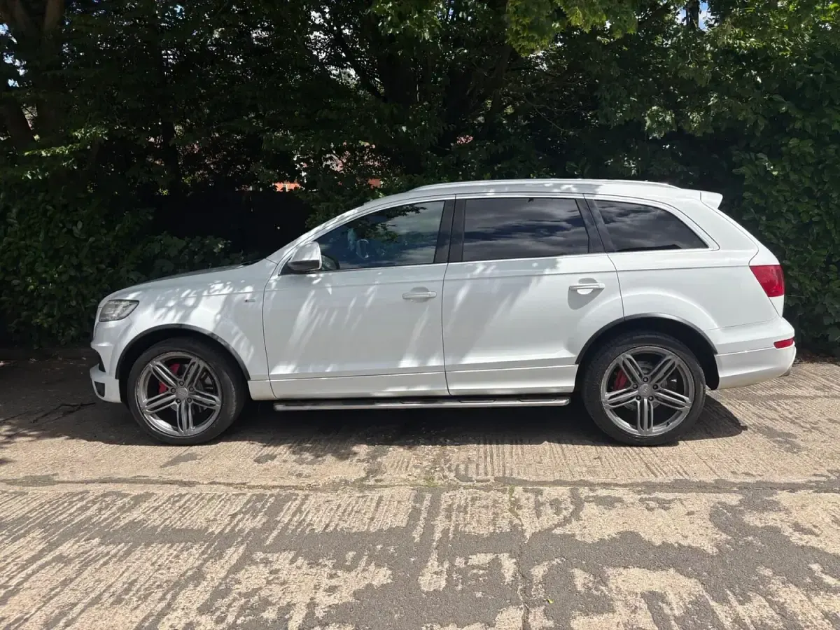 Used Audi Q7 S-line plus 2013 White SUV
