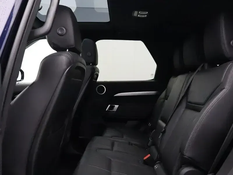 Usado Land Rover Discovery 5 Landmark 306 HP (225 kW) 2020 Azul SUV