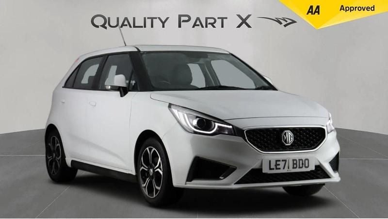 Used MG MG3 Exclusive 106 HP (77 kW) 2022 White Hatchback