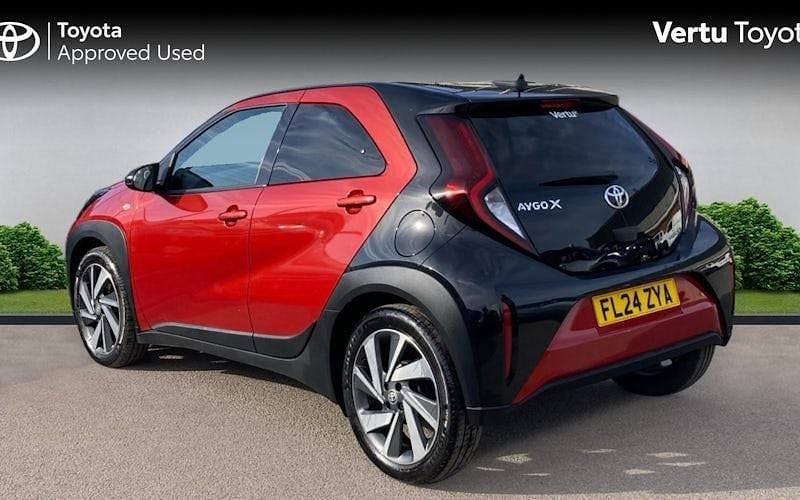 Used Toyota Aygo X 72 HP (52 kW) 2025 SUV