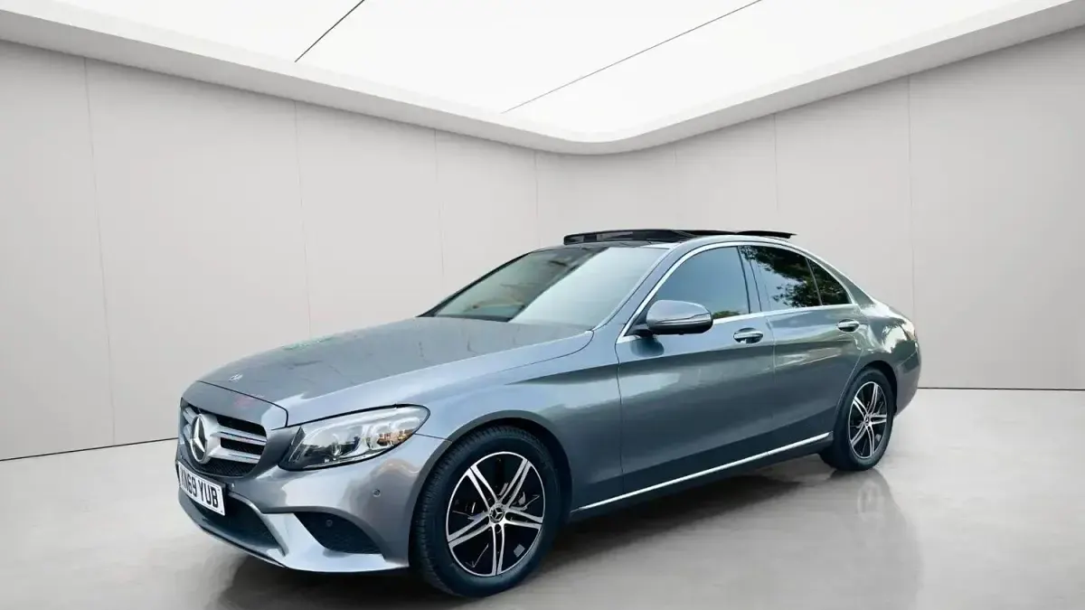 Used Mercedes C220 Premium Plus 194 HP (142 kW) 2019 Grey Sedan