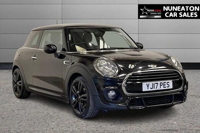 Used Mini Cooper Hatch 136 HP (100 kW) 2017 Black Hatchback