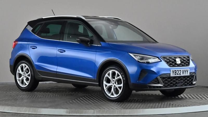Blue Used 2022 Seat Arona FR SUV | £12,498 (Fair price) - Image 1/3
