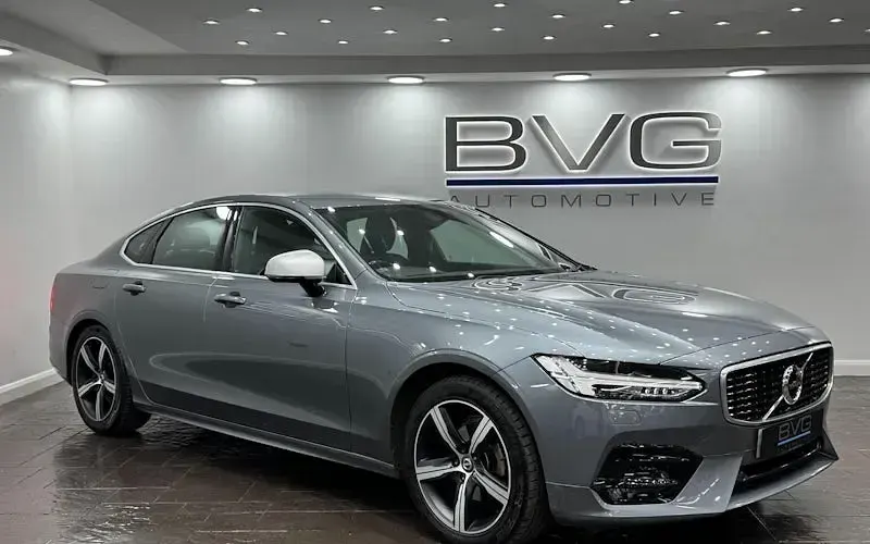 Used Volvo S90 R-Design 190 HP (139 kW) 2018 Sedan