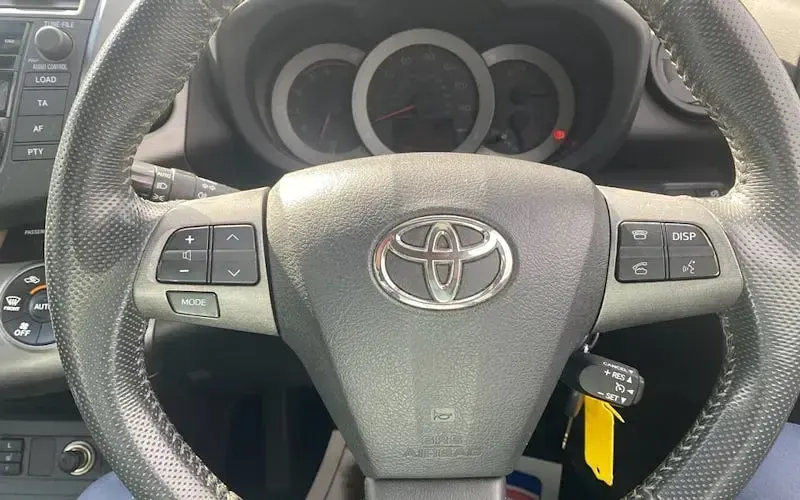 Used Toyota RAV4 150 HP (110 kW) 2011 Grey SUV