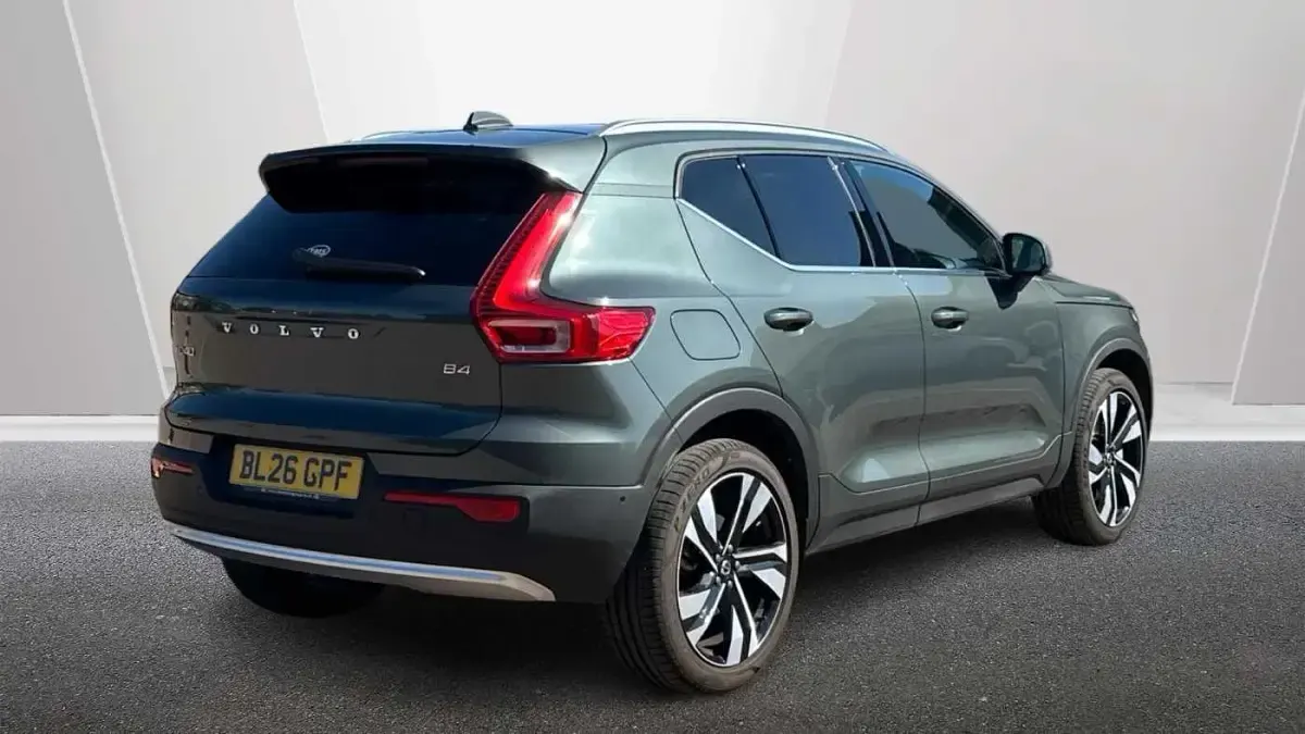 Used Volvo XC40 Ultra 194 HP (142 kW) 2027 SUV