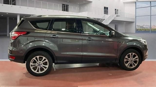 Used Ford Kuga Titanium 120 HP (88 kW) 2018 Grey SUV