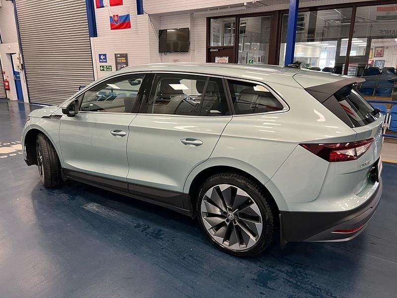 Used Skoda Enyaq iV ecoSuite 131 kW (179 HP) 2022 Silver SUV