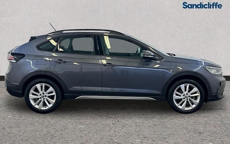 Usado VW Taigo Life 95 HP (69 kW) 2025 Cinzento SUV