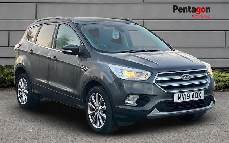 Magnetic grey Used 2019 Ford Kuga Titanium SUV | £11,995 (Fair price) - Image 1/4