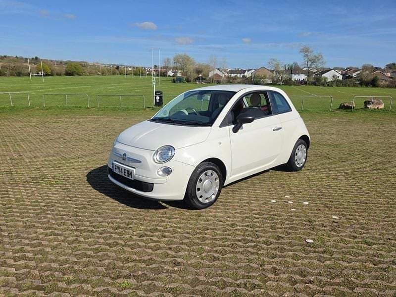 Used Fiat 500 Pop 69 HP (50 kW) 2014 White Hatchback