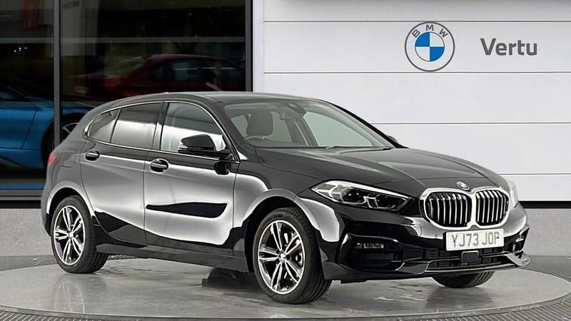 Used BMW 118 Sport Line 136 HP (100 kW) 2023 Black Hatchback
