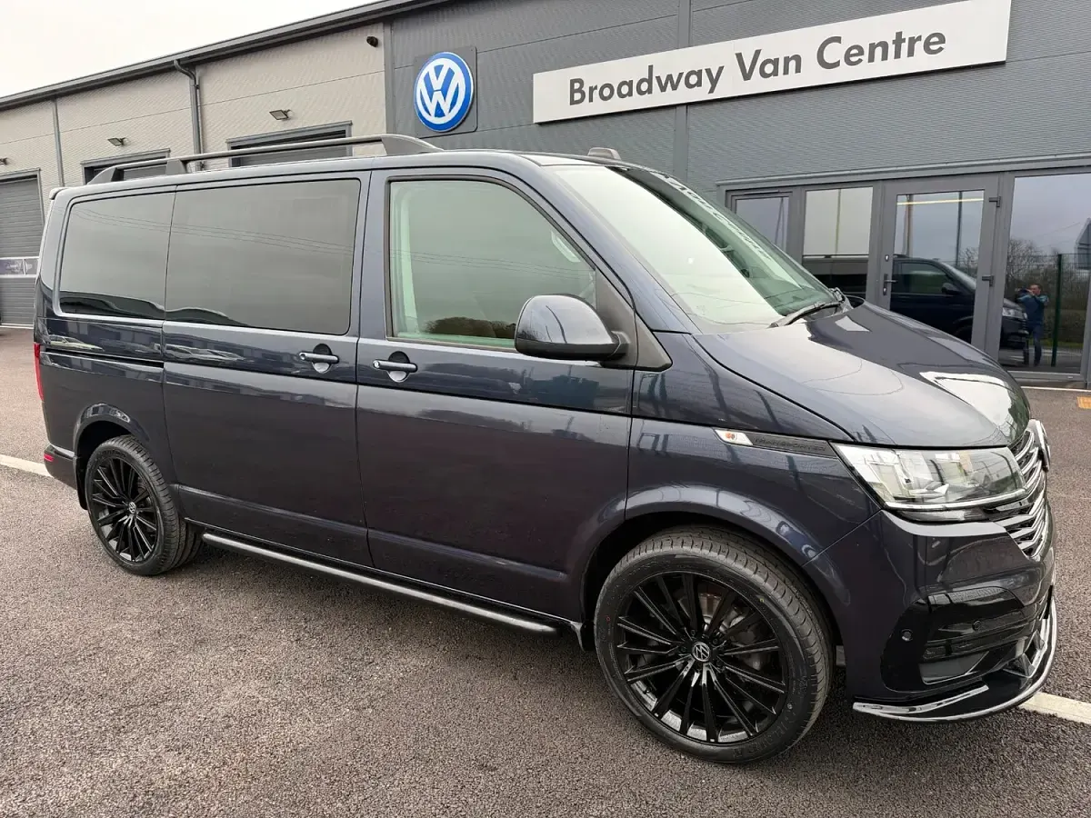 Used VW Transporter SE 2020 Blue Van