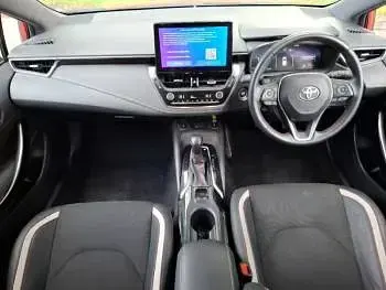 Used Toyota Corolla Sport 140 HP (102 kW) 2023 Red Hatchback