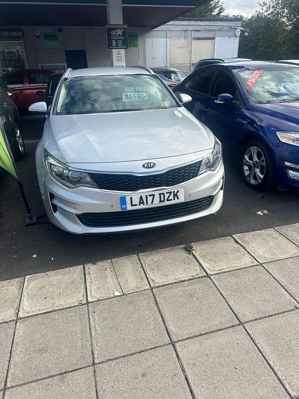Silver Used 2017 Kia Optima Estate | £4,595 - Image 1/4