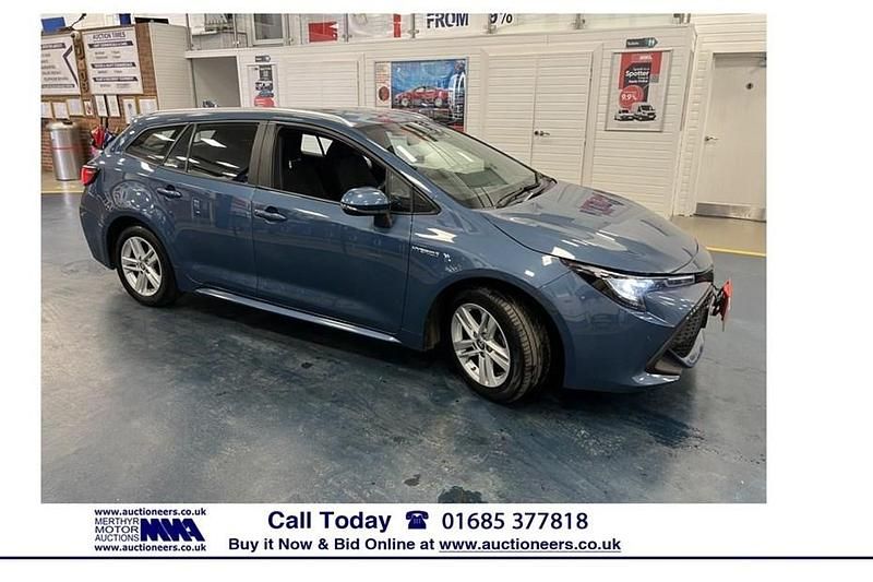 Blue Used 2021 Toyota Corolla Estate | £14,548 (Good price) - Image 1/1
