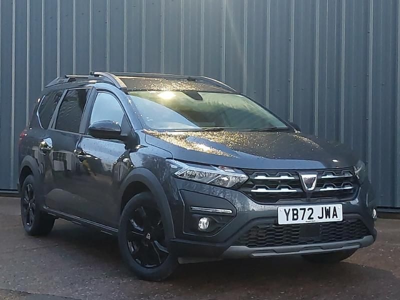 Grey Used 2022 Dacia Jogger Extreme MPV | £16,498 (A bit pricey) - Image 1/4