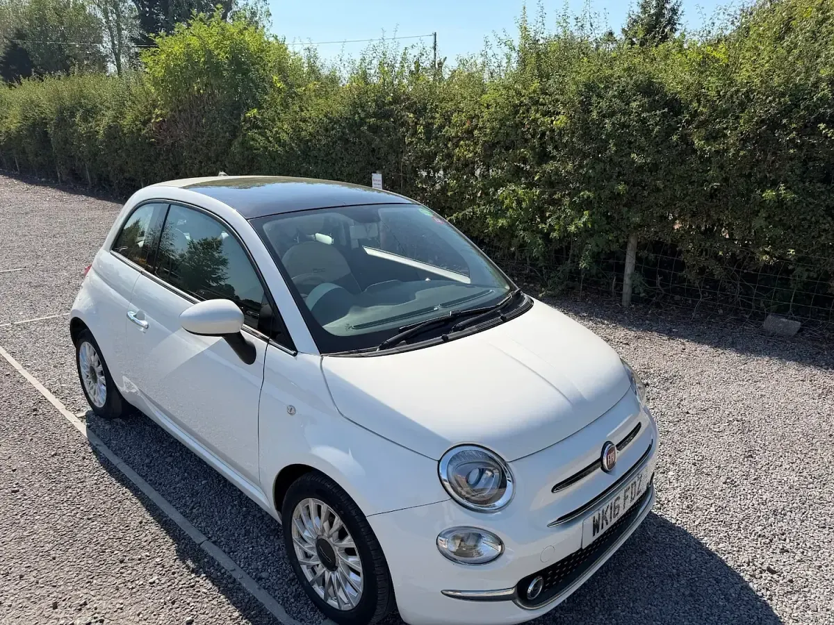 Used Fiat 500 Lounge 2016 White Hatchback