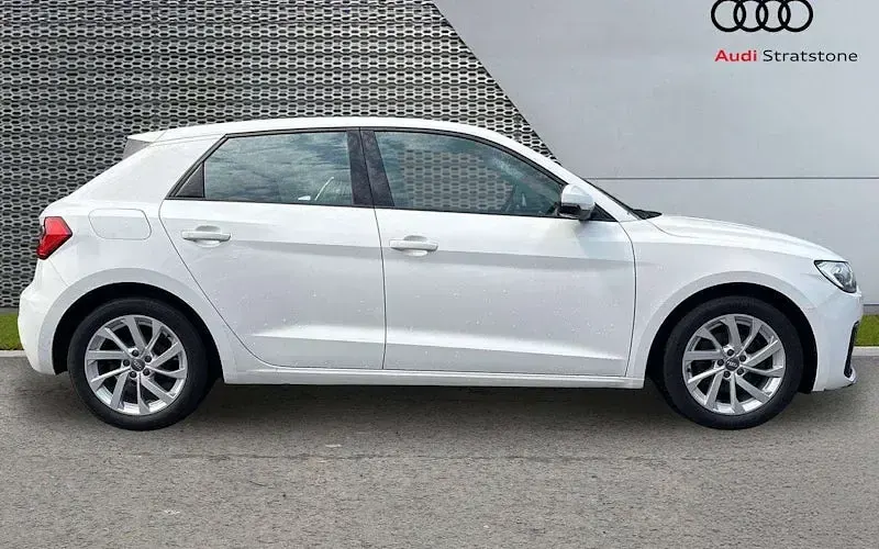 Used Audi A1 Sportback Sport 116 HP (85 kW) 2026 Hatchback